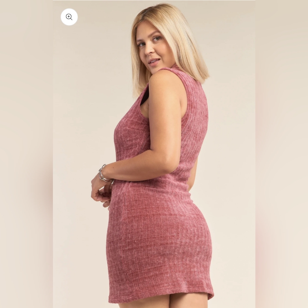 Plus Size Ribbed Knit Mini Dress - Picture 4 of 4